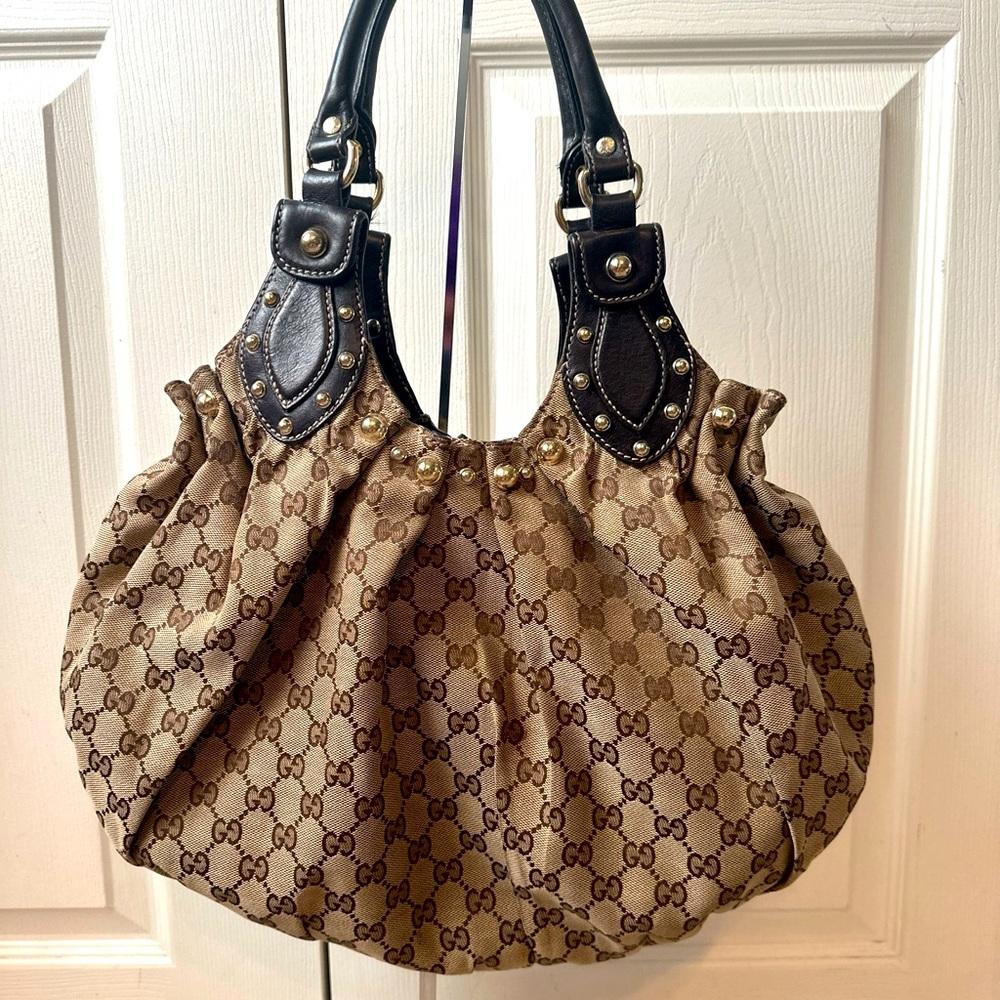 Gucci Pelham Tote Medium